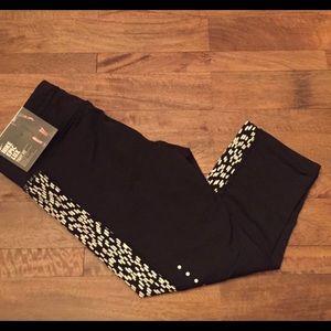 Nike leggings-crops/animal print on sides